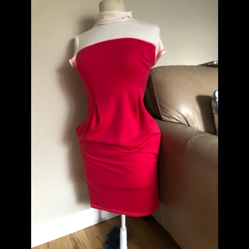 Grand UA/ Turtle neck in pink& white colors. Size 4-6